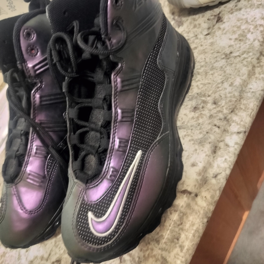 Nike Kids Black and Purple Sneakers